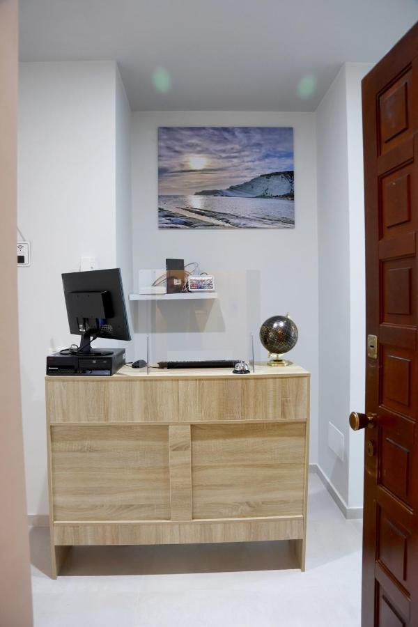 La Nuit Bed & Breakfast อากริเจนโต ภายนอก รูปภาพ