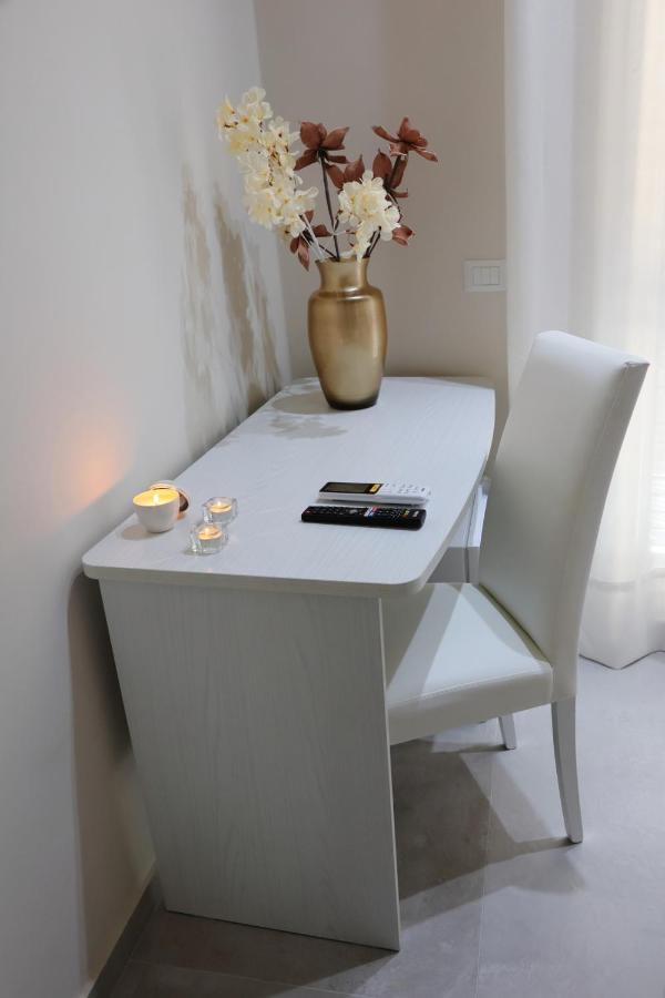 La Nuit Bed & Breakfast อากริเจนโต ภายนอก รูปภาพ